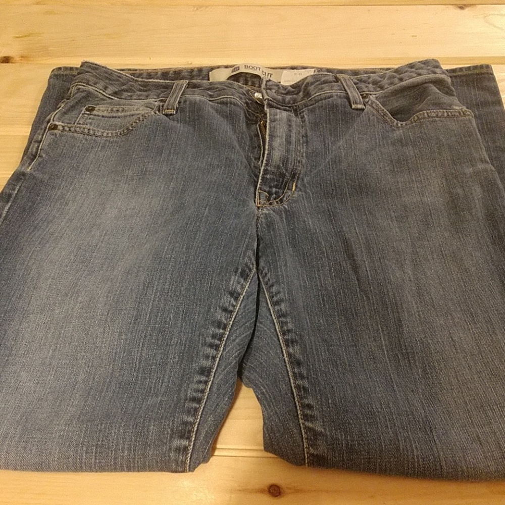 **GAP jeans**